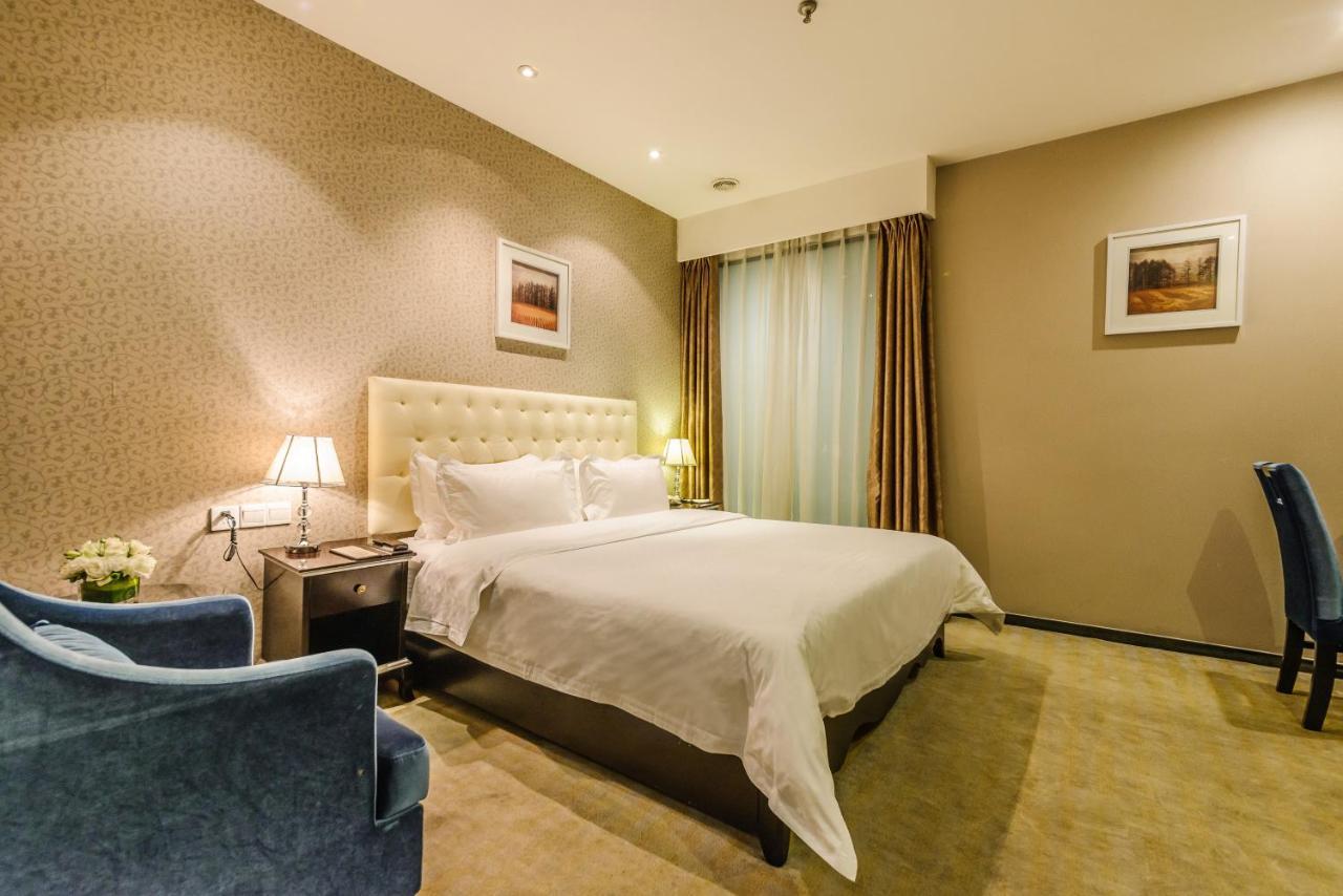 Chengdu Xuanya Yingyue Hotel Exteriör bild